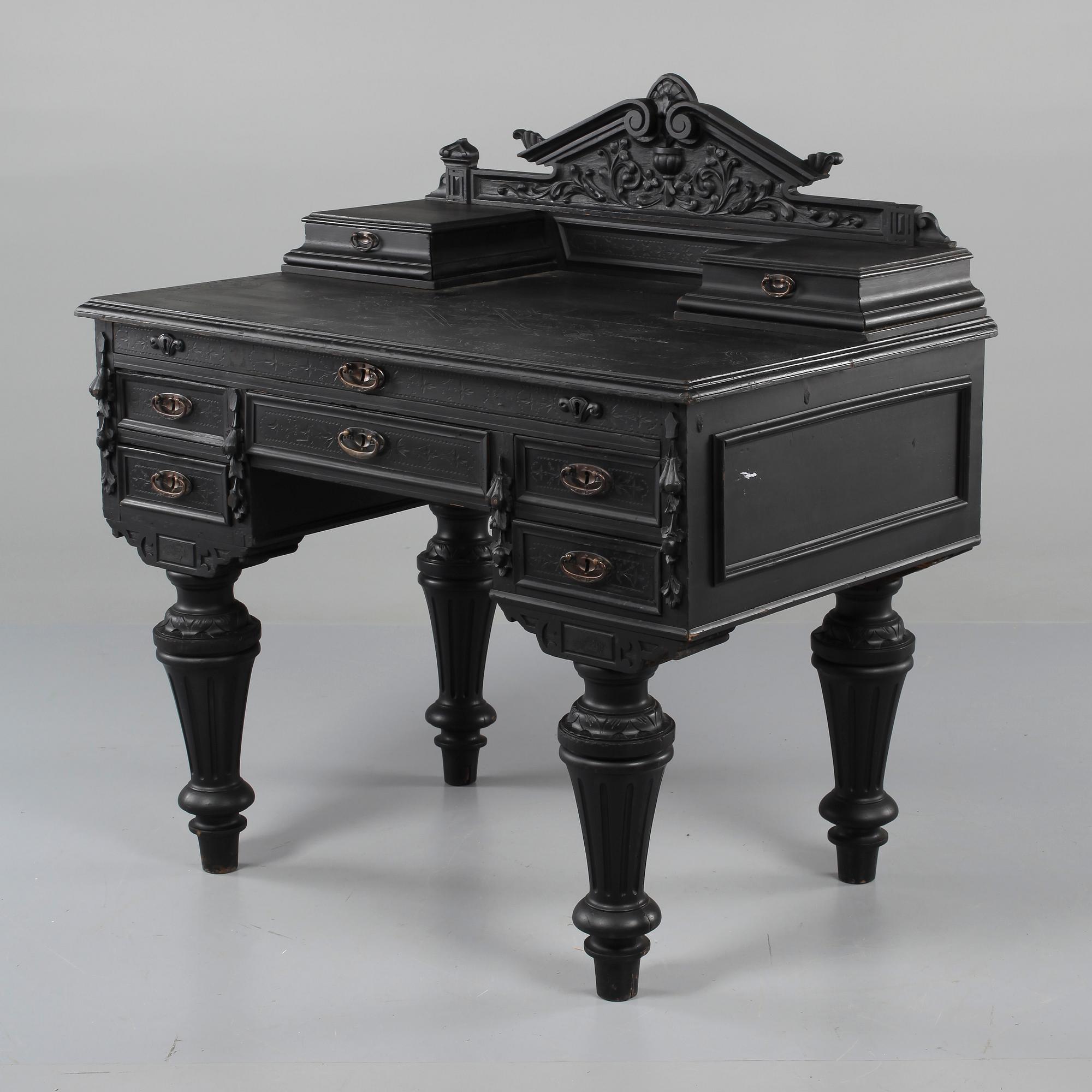 SKRIVBORD, nyrenässans, omkring sekelskiftet 1800/1900.