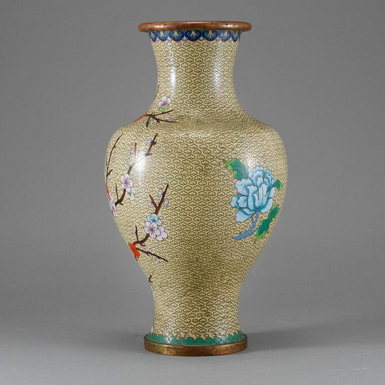VAS, orientalisk, cloissoné, tidigt 1900-tal.
