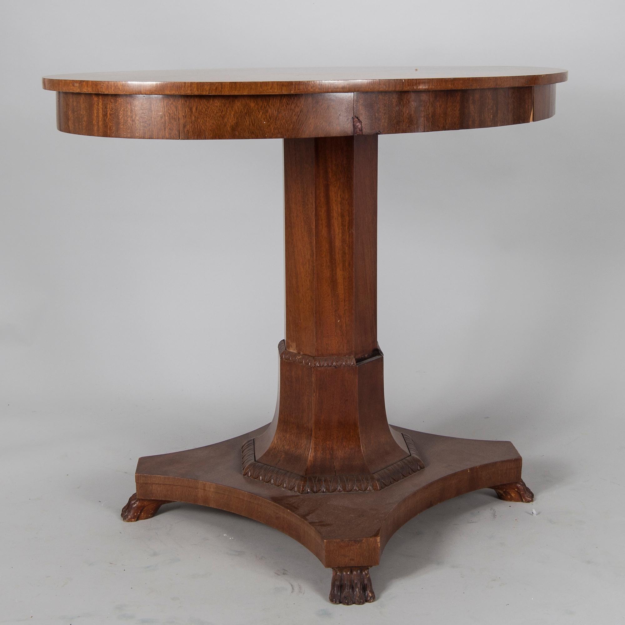 BORD, biedermeierstil, 1900-talets början.