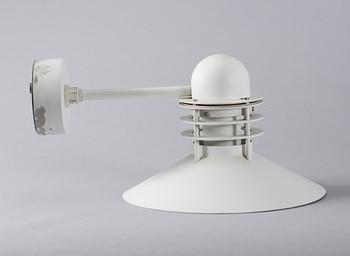 VÄGGLAMPA, "Nyhavn", Alfred Homann & Ole V. Kjær, Louis Poulsen, 2000-tal.
