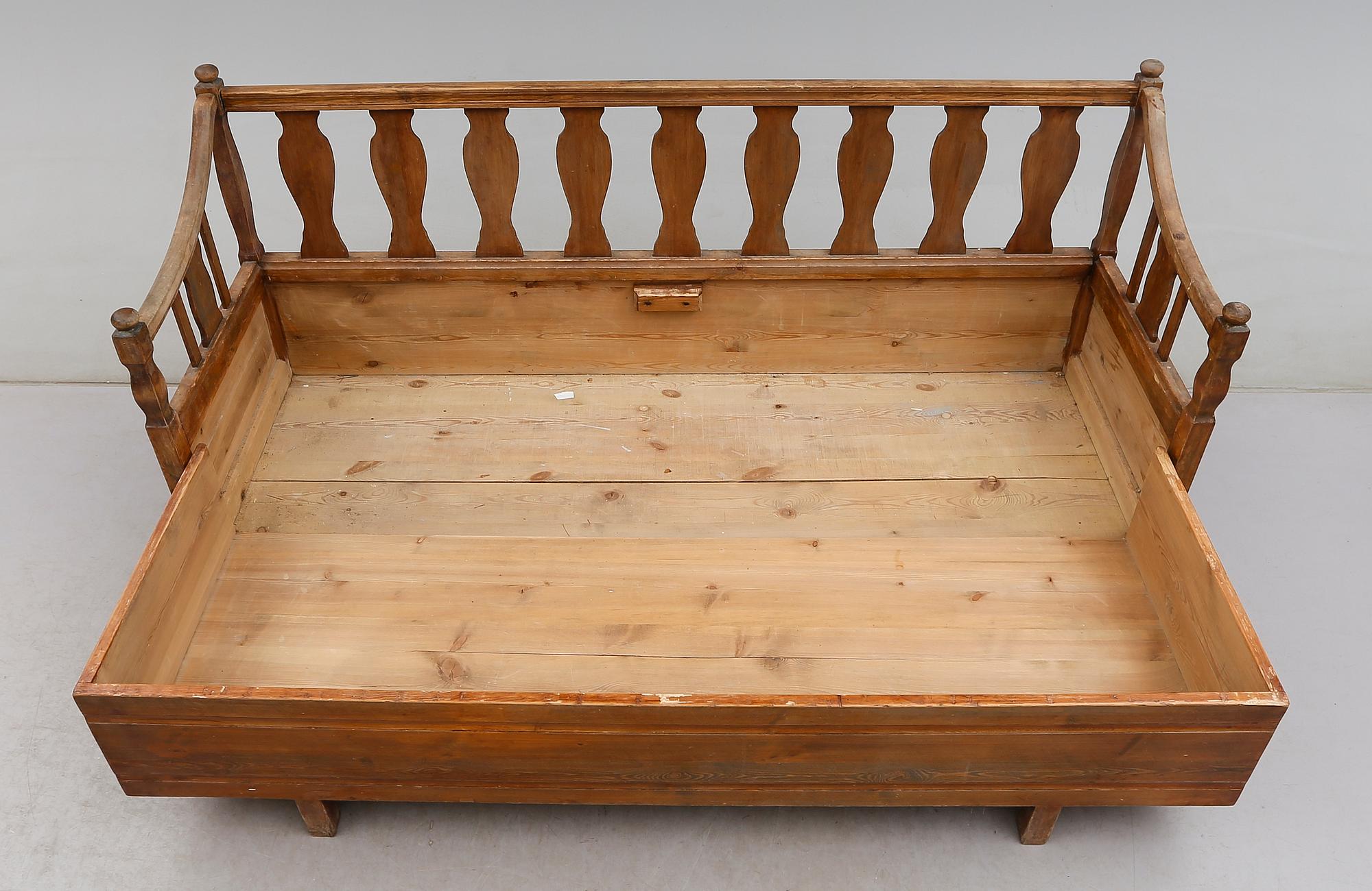 SOFFA, omkring år 1900.