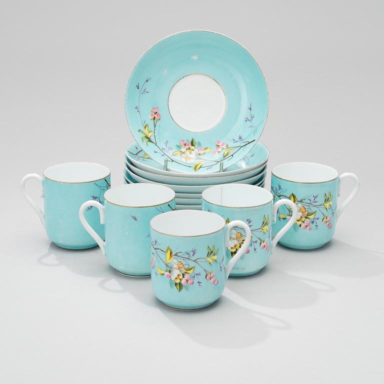 A KUZNETSOV PORCELAIN COFFEE SET, 11 PCS, Dulevo fabrik, 1864-1889 Russia.