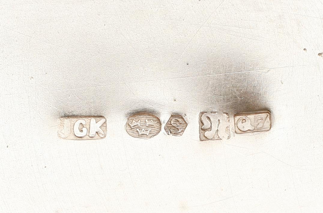 KAFFESERVIS, 3 delar, silver, svenska stämplar 1918. Vikt ca 1260 g.