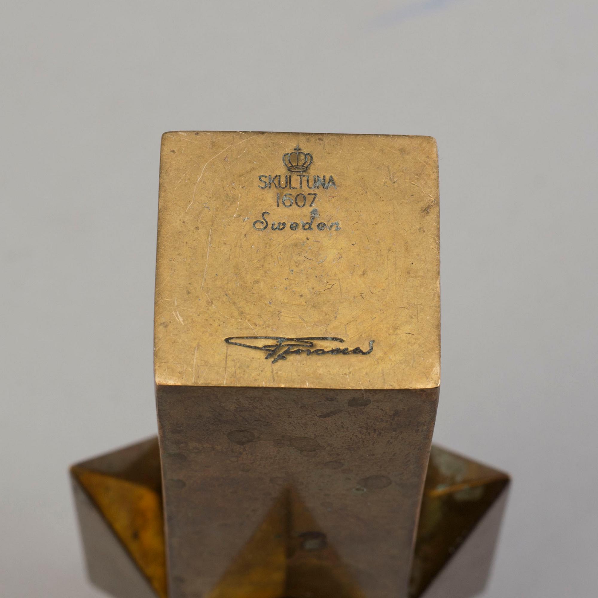 PIERRE FORSSELL, ljusstakar, ett par, mässing, Skultuna, 1900-talets andra hälft.