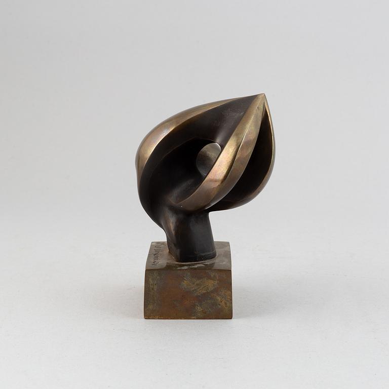 Lise Amundsen, skulptur, brons.