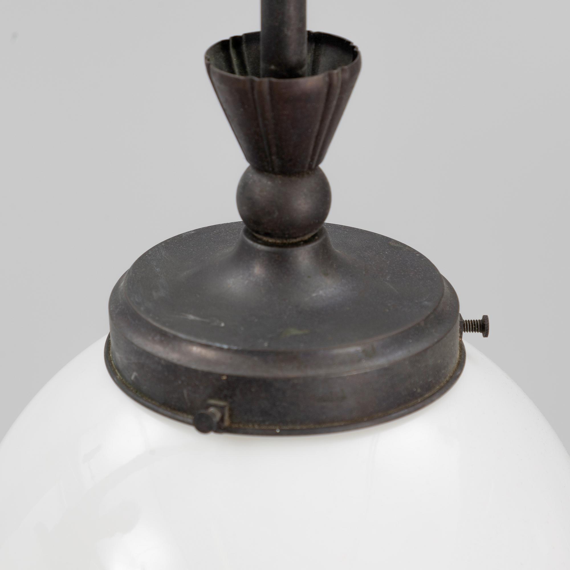 Harald Notini, taklampor ett par, modell "6185", Arvid Böhlmarks Lampfabrik, 1920-tal.