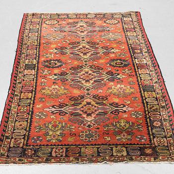Rug, semi-antique Vorwek, ca 206 x 113 cm.