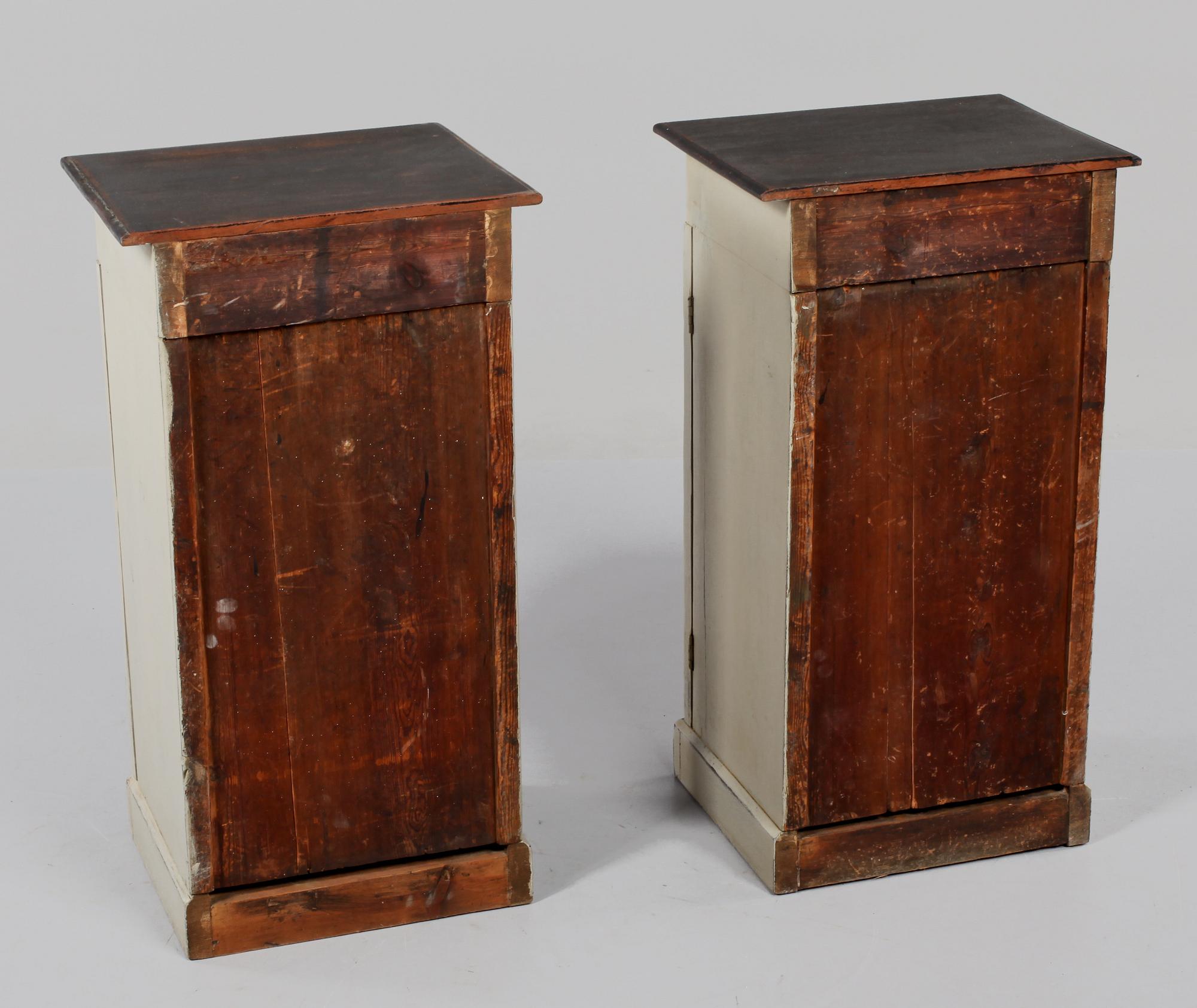 POTTSKÅP, ett par, 1800-talets senare del.