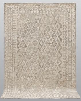 A carpet, Kilim, ca 294 x 197 cm.