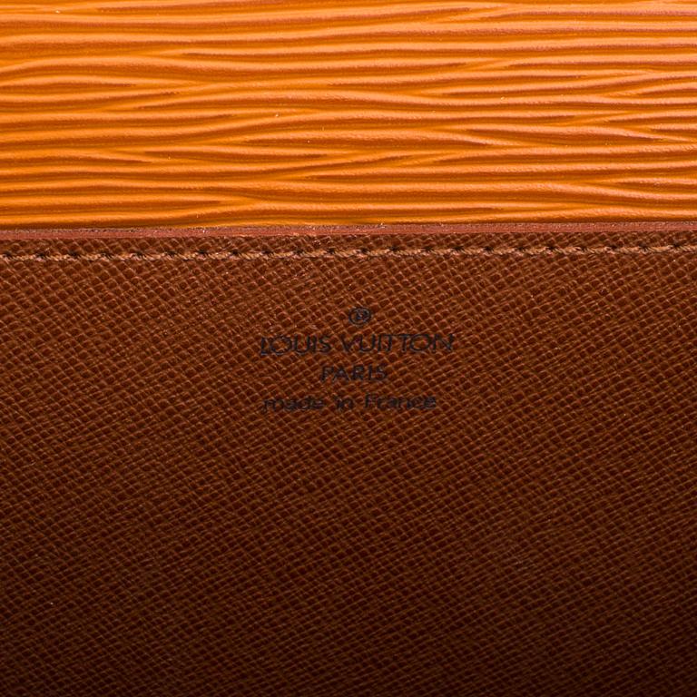 PORTFÖLJ, "Ambassador" Louis Vuitton.