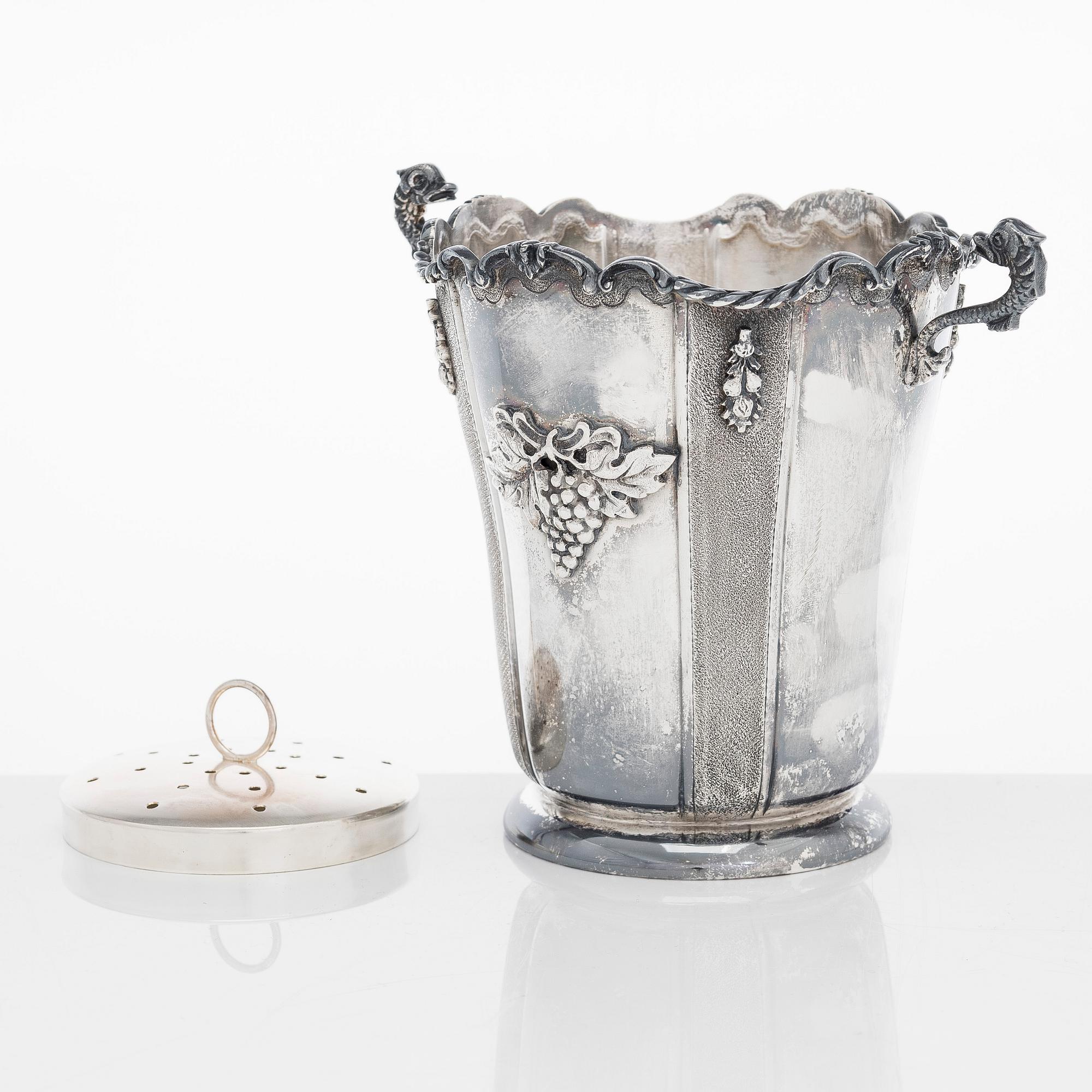 Ishink, silver, Milano, Italien 1900-talets senare hälft.