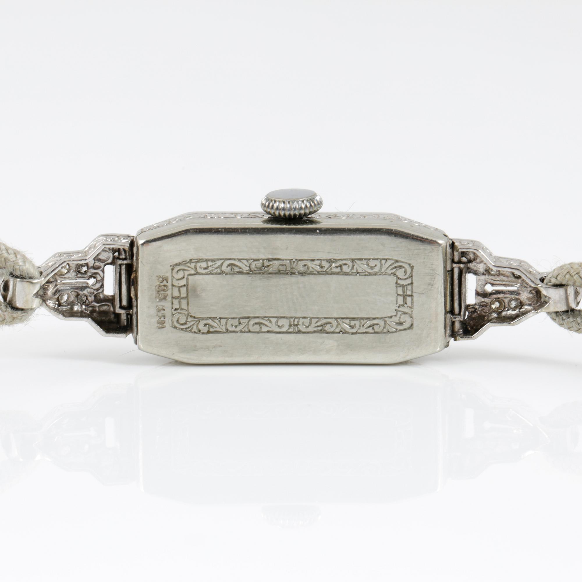 ARMBANDSUR, 14 K vitguld. Totalvikt ca 10 gram.