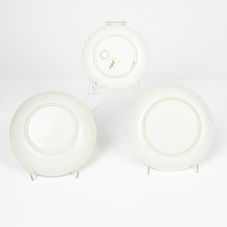 A group of four 18th Century cups, Japan, China and Europe.