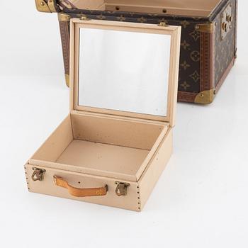 Louis Vuitton, "Boite à Flacons"/vanity case, vintage.