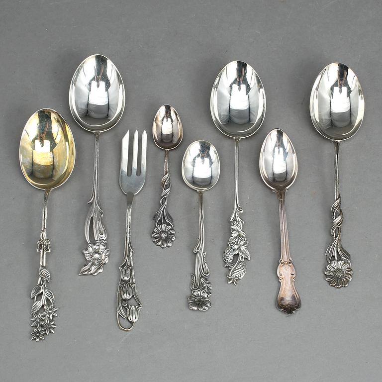 PARTI SILVER, delar 88, bl. a Gewe, Malmö och GAB Stockholm, mitten 1900-talets. Vikt ca 1 591 g.