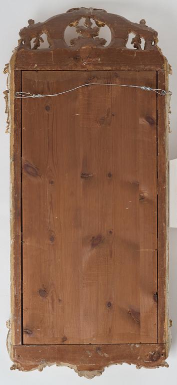 A Swedish Rococo mid 18th century rococo mirror in the manner of Ehrhart Göbel (1690-1764).