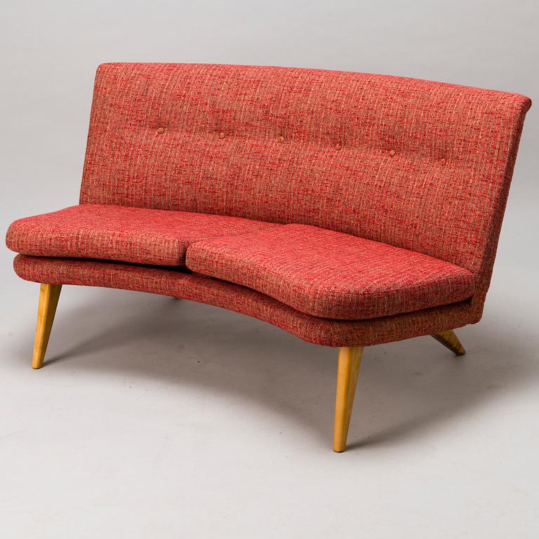 CARL GUSTAF HIORT AF ORNÄS, soffa, "Kim", för Puunveisto Oy - Träsnideri Ab, 1950-tal.