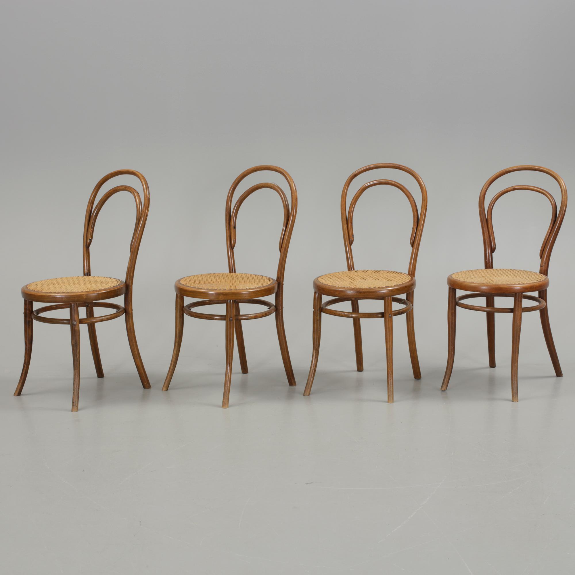 STOLAR, 4 st, en märkt Thonet, 1900-talets början.