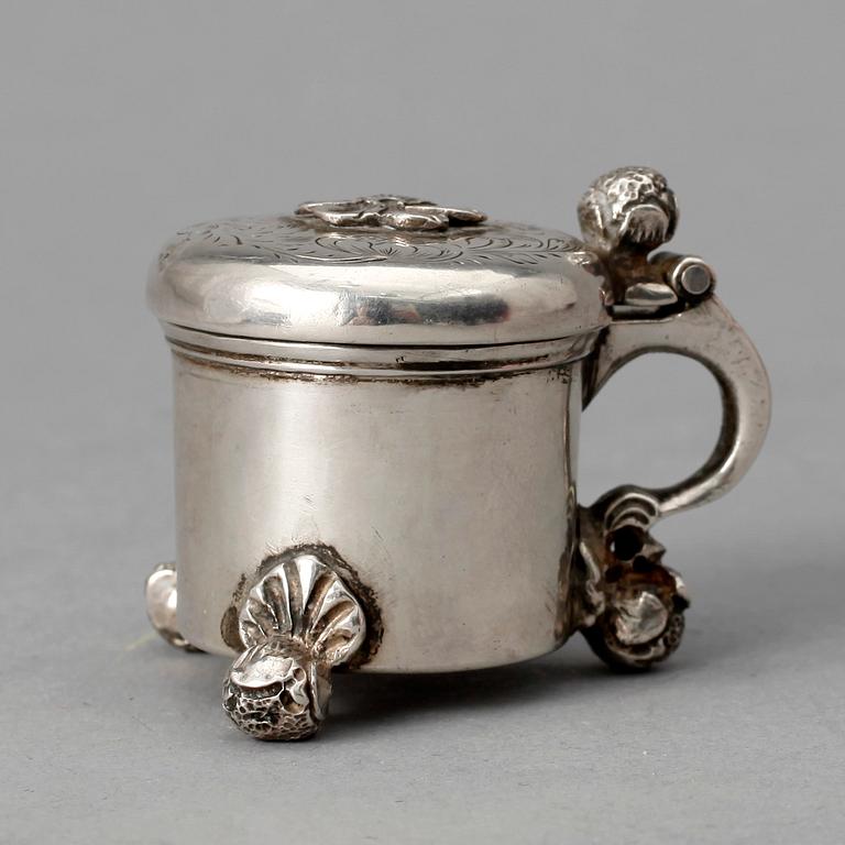 DRYCKESKANNA, silver, miniatyr, senbarock, troligen 1700-tal, bär ej stämpel.