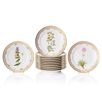 377. A set of 12 Royal Copenhagen 'Flora Danica' dishes, Denmark, 20th Century.