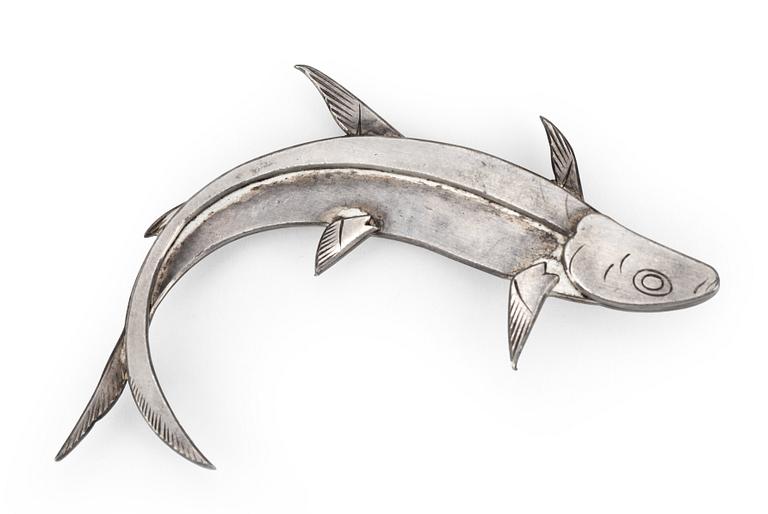 A Wiwen Nilsson sterling brooch of a fish, Lund 1955.