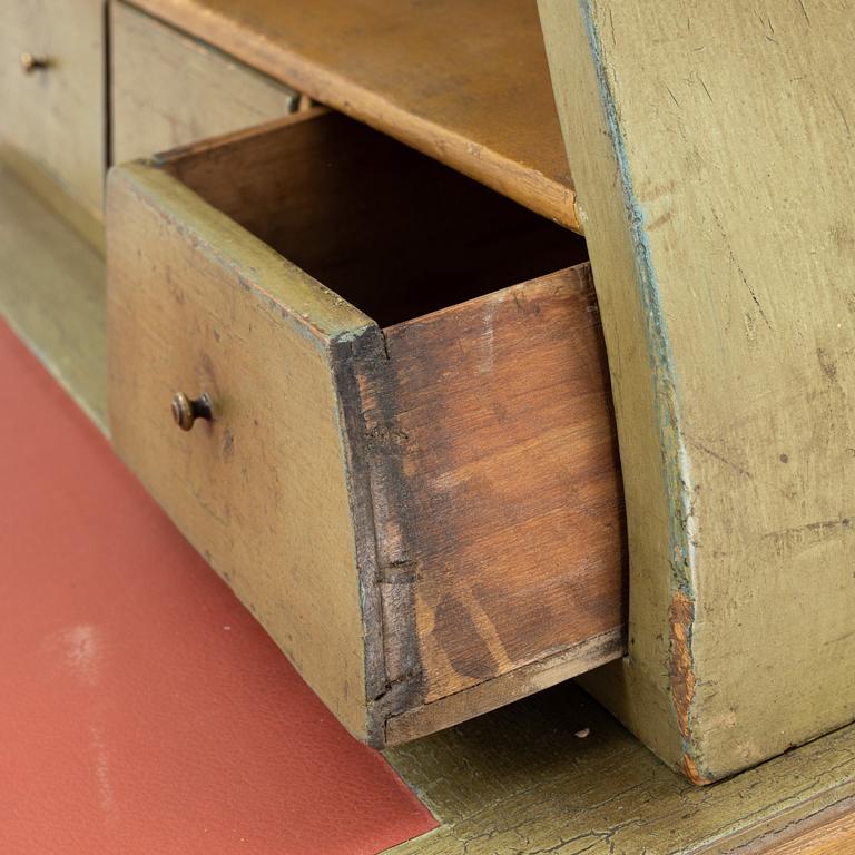 A rococo style writing desk, 20th century.