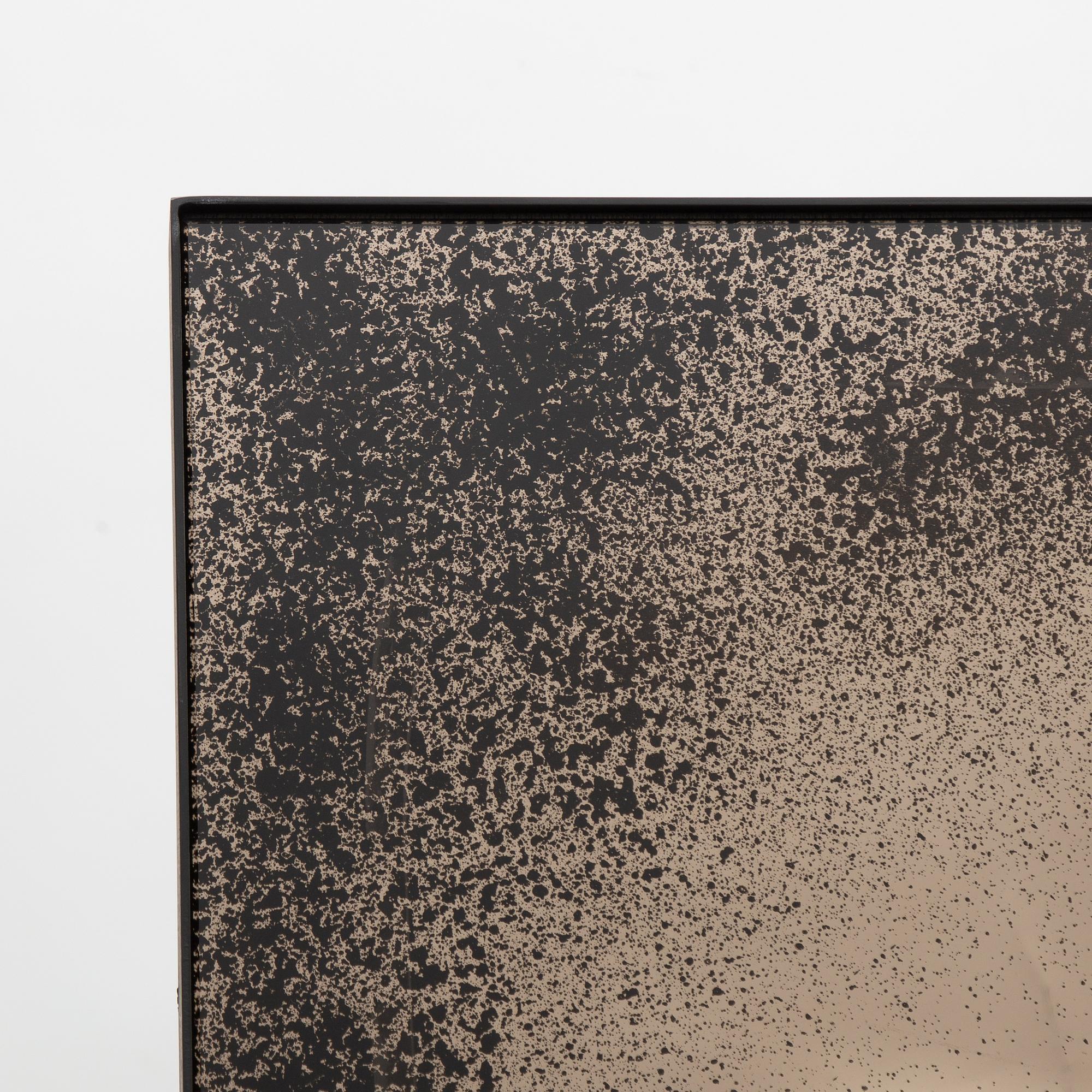 Alain Van Havre, spegel, "Aged", Notre Monde/Ethnicraft, 2019.