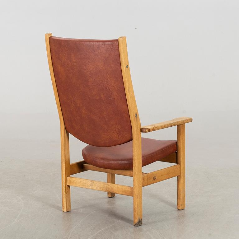 HANS J WEGNER, bord och karmstol, Getama 1970-tal.