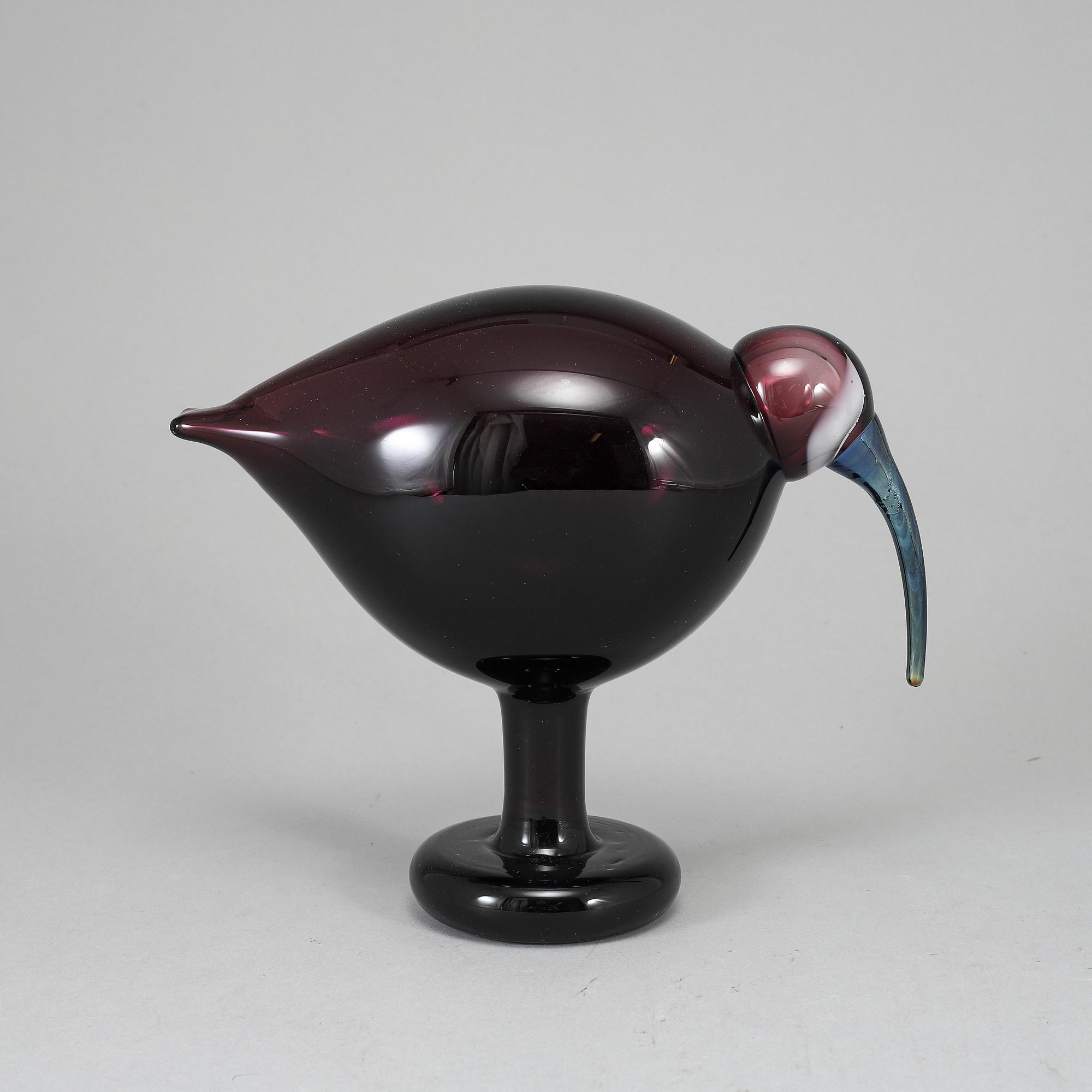 OIVA TOIKKA, OIVA TOIKKA, lasilintu, Red Ibis (Punainen Ibis) signeerattu O. Toikka Nuutajärvi.