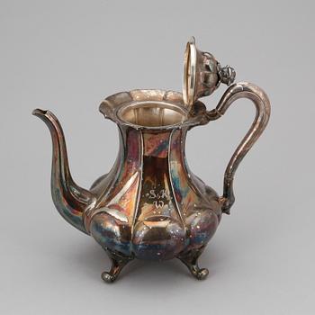 KAFFEKANNA, silver, nyrokoko, Finland, 1938. Vikt ca 886 g.