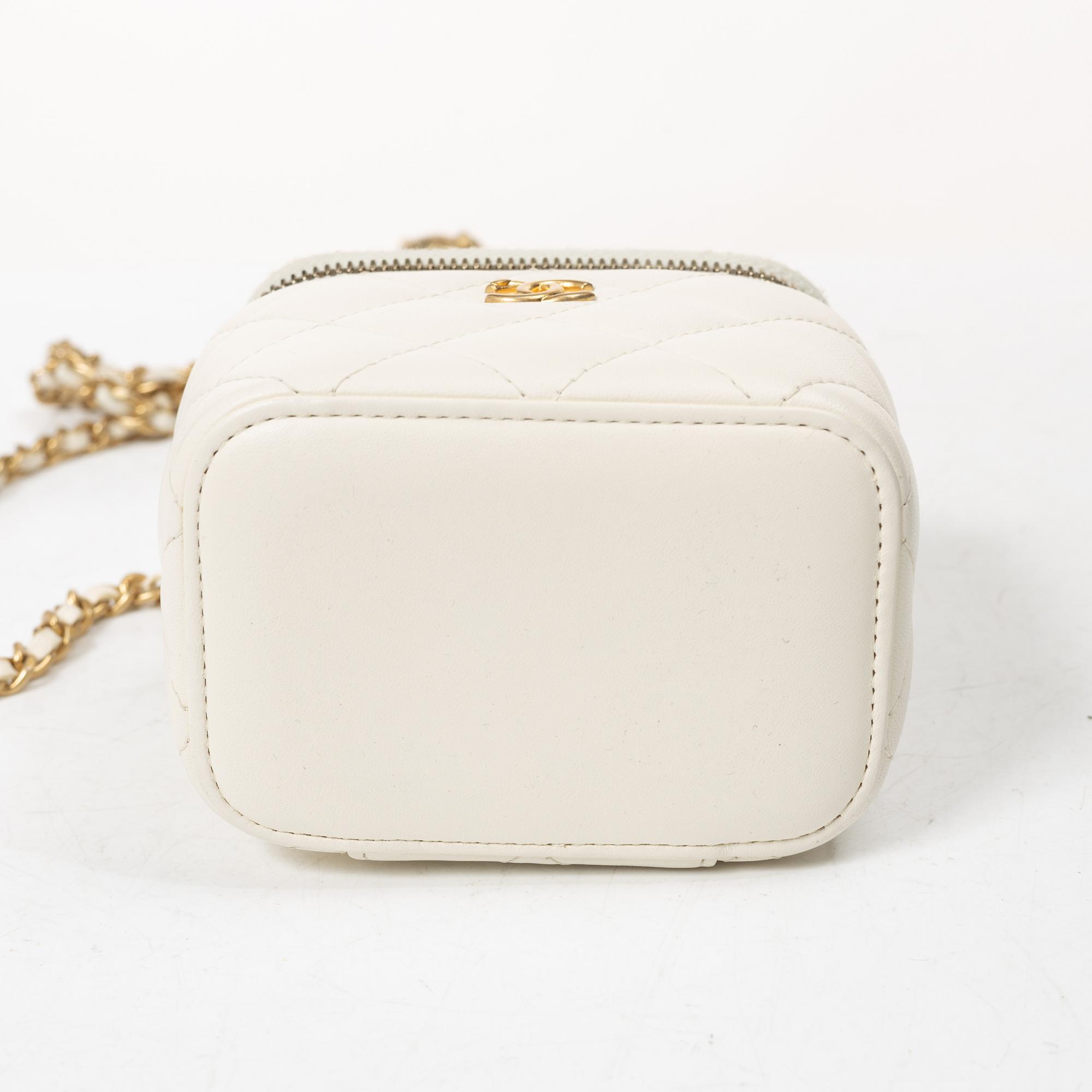 Chanel, Bag, “Mini Box Bag”.