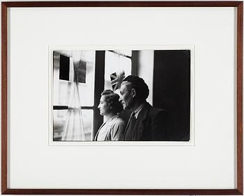 HENRI CARTIER-BRESSON, gelatin silver print stamped by the photographer and with Europapress AB copyright stamp verso.