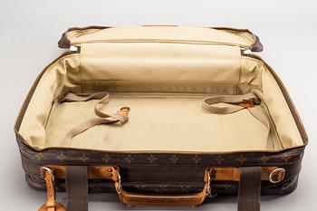 LOUIS VUITTON reväska.