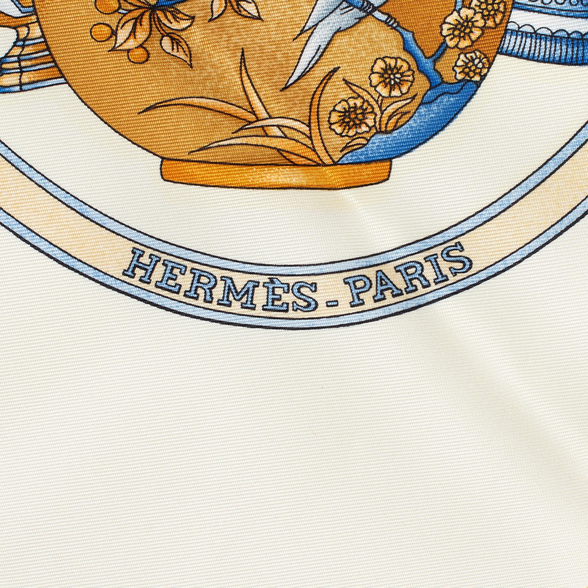 Hermès, scarf, "Qu'importe le flacon".