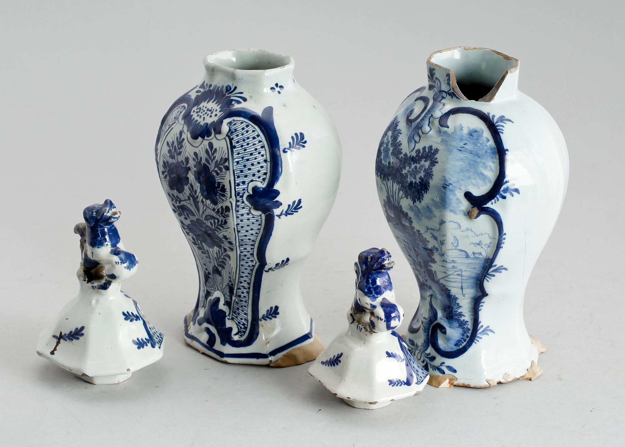 LOCKURNOR, 2 st, fajans, Delft, 1700-/1800-tal.