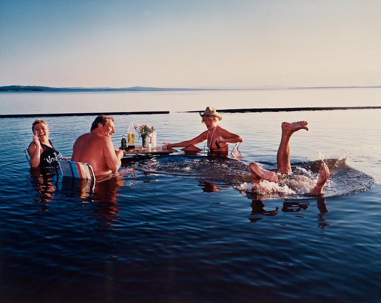 Lars Tunbjörk, "Midsommar i Rättvik", 1988.