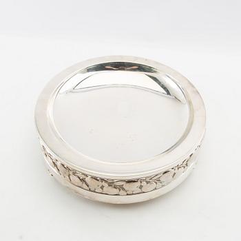 Bowl, silver plate, Kayser, Germany, first half of the 20th century.