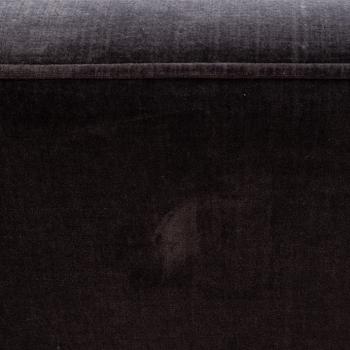 Josef Frank, soffa, "Liljevalchssoffan", Firma Svenskt Tenn, 2019.