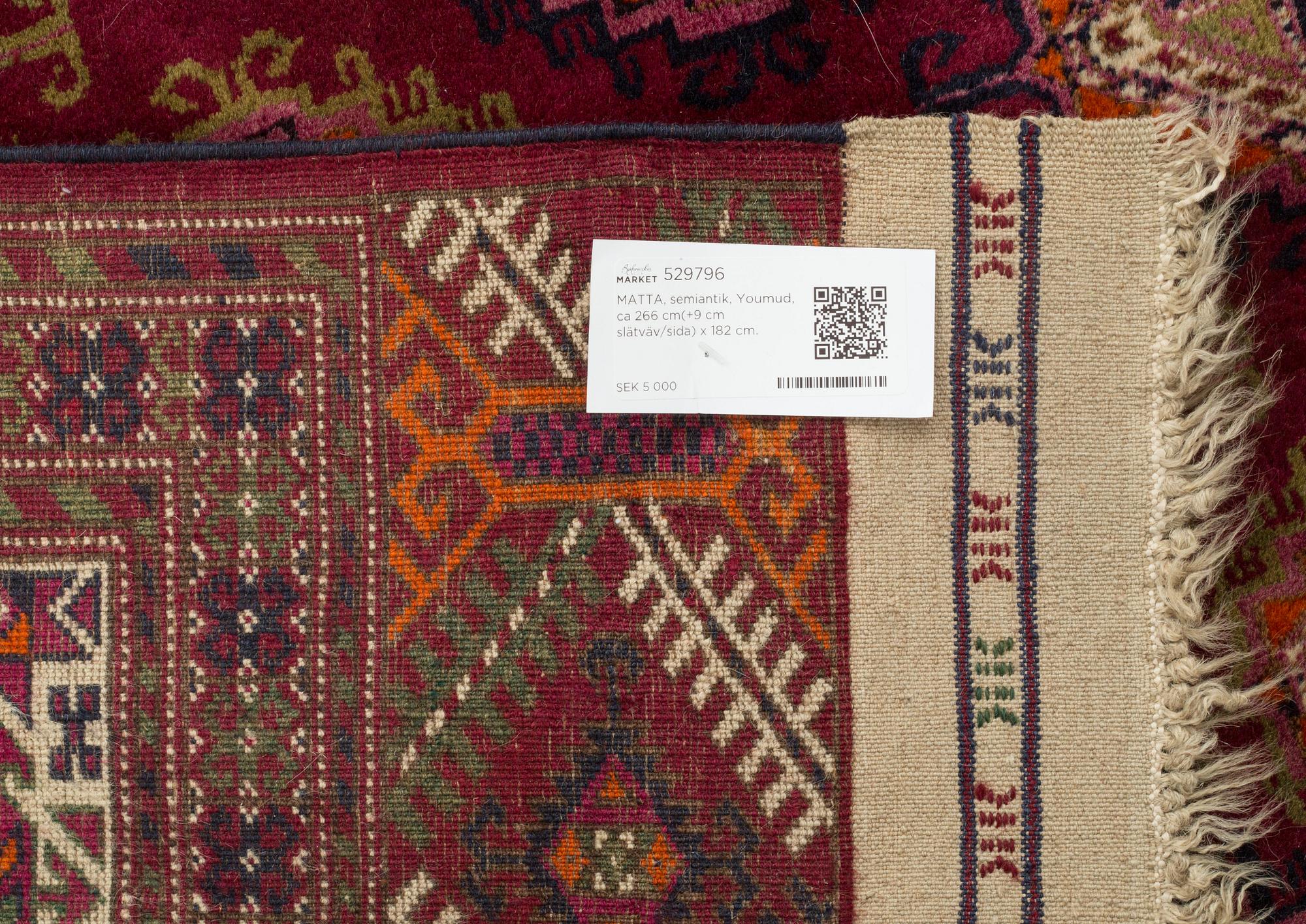MATTA, semiantik, Youmud, ca 266 cm (+9 cm slätväv/sida) x 182 cm.