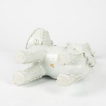 Figurin, blanc de chine. Kina, 1900-tal.