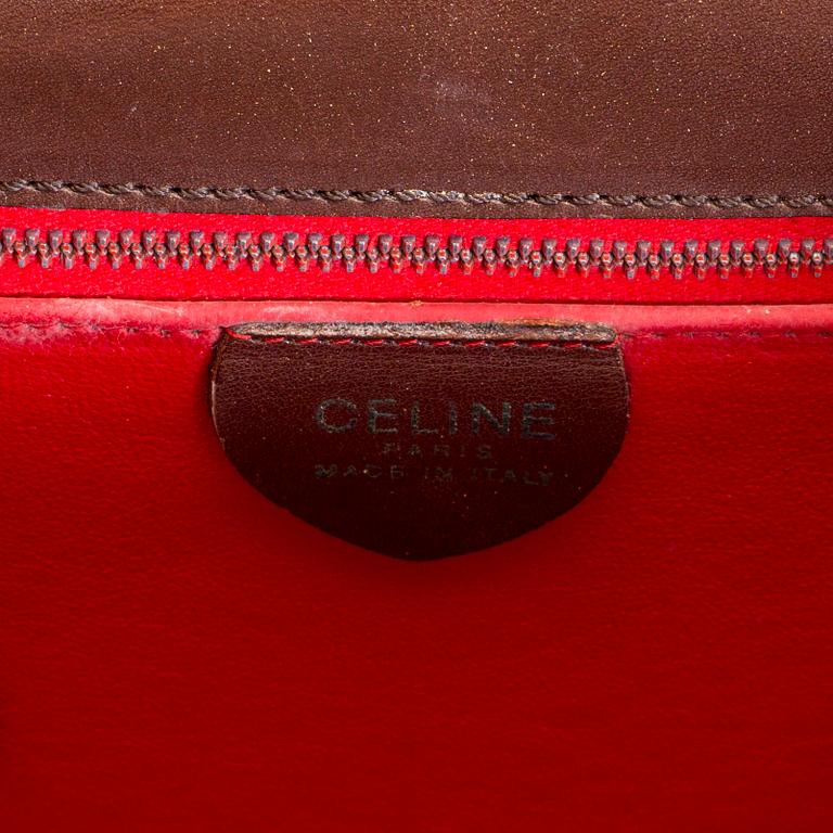VÄSKA, Céline.