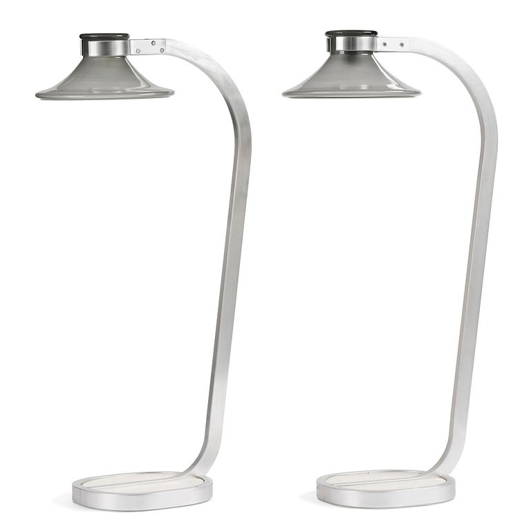 Jan Ekselius, a pair of "Accent" floor lamps, Orrefors, 1970s.