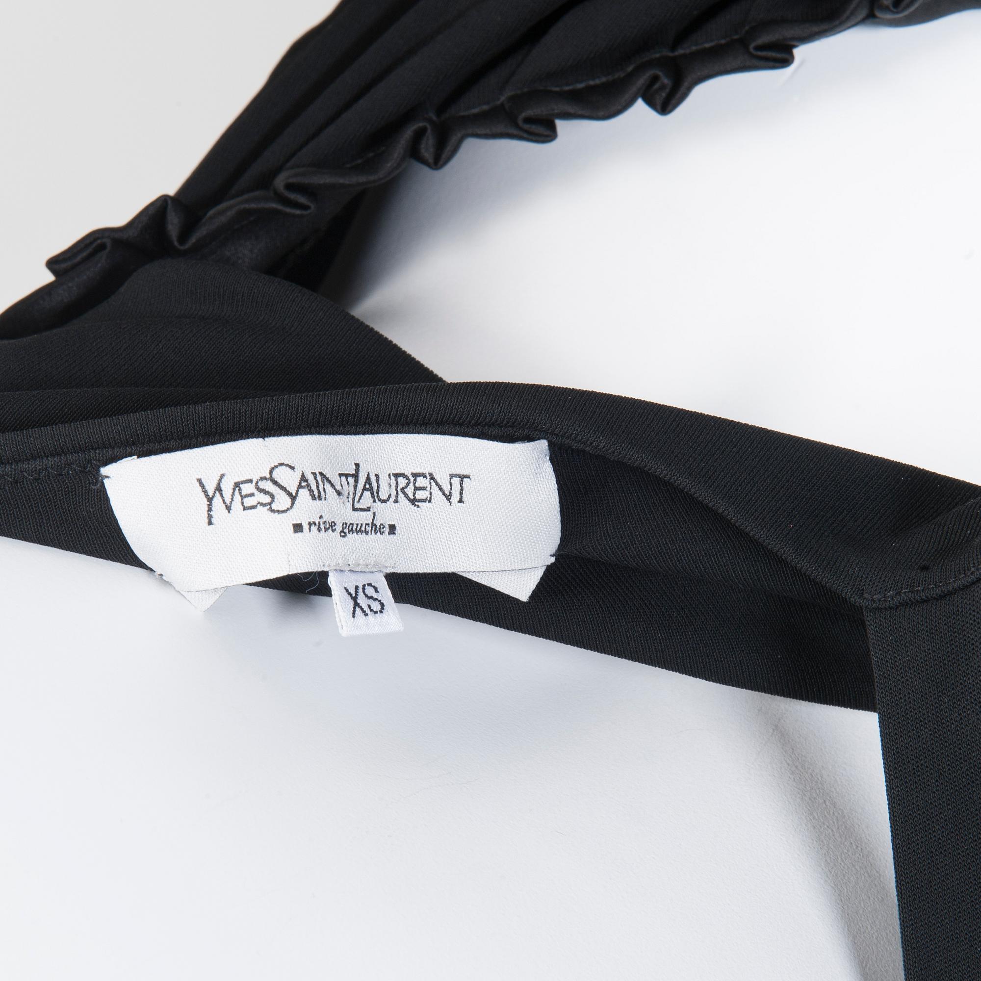 KLÄNNING, Yves Saint Laurent.