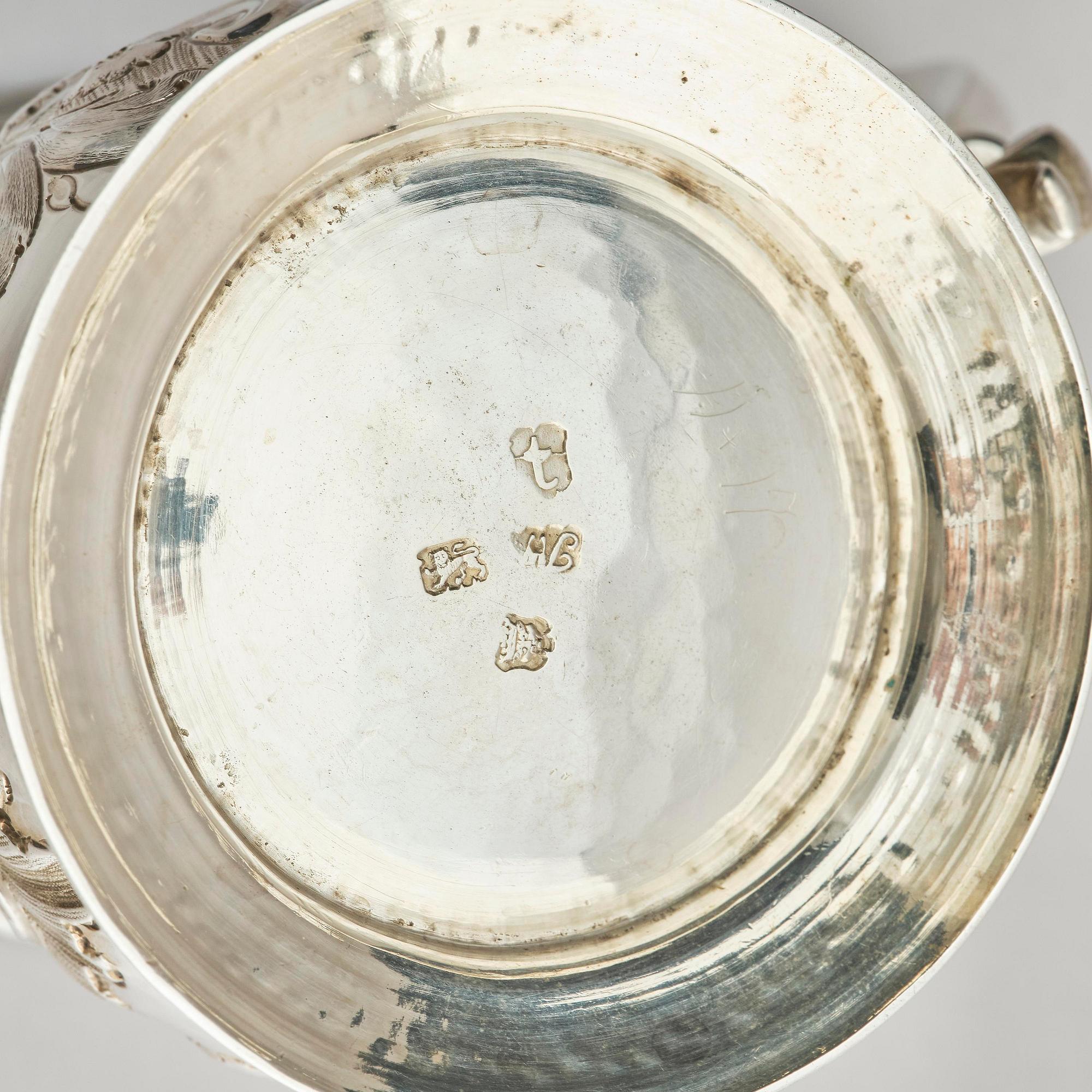 Thomas Whipham, stop/mugg, silver, London 1754.