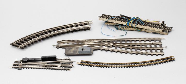 PARTI MODELLTÅG samt RÄLSDELAR, bl a Märklin samt Fleischmann.