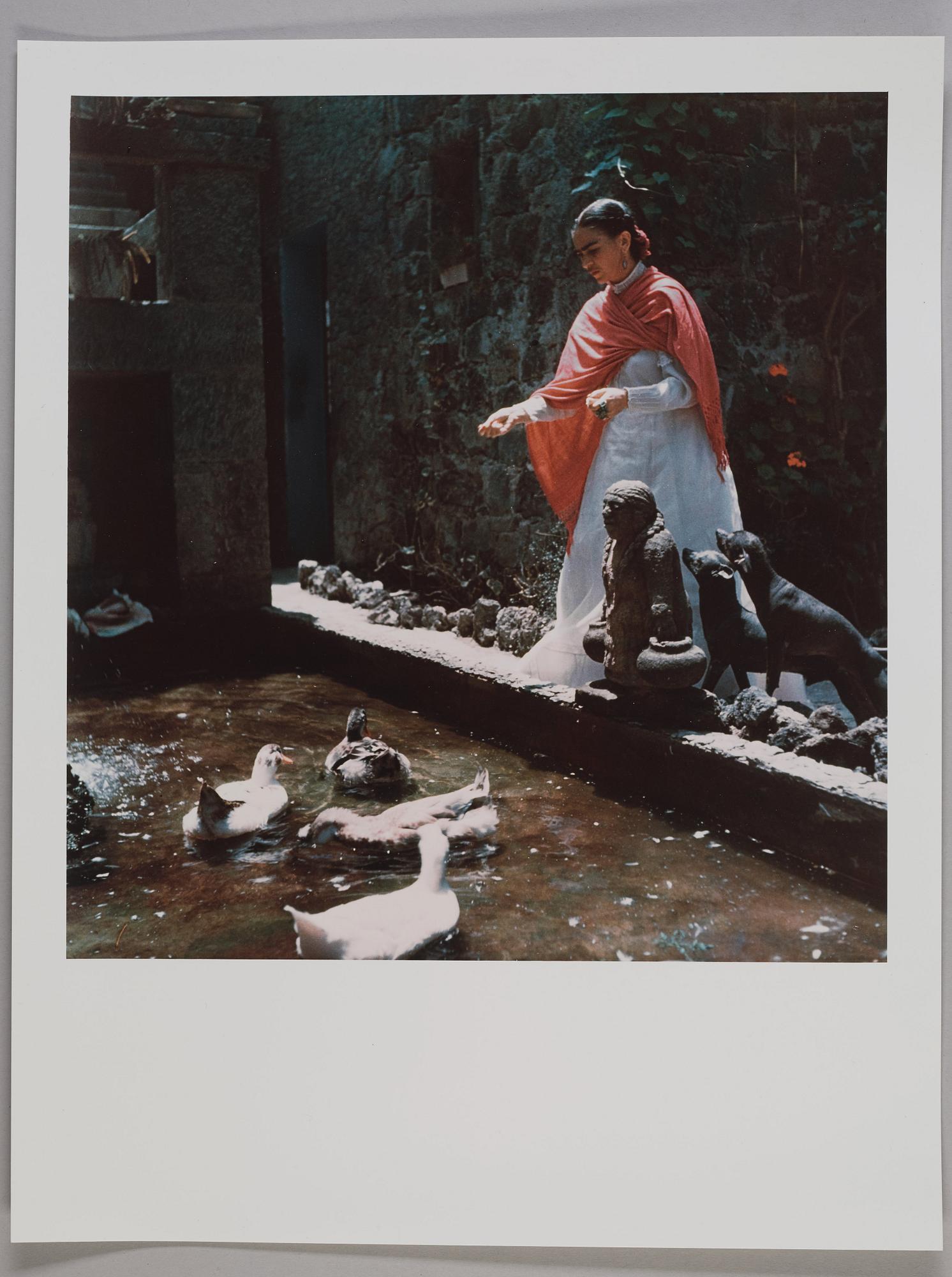 Gisèle Freund, "Frida Kahlo, Mexico City, 1948".