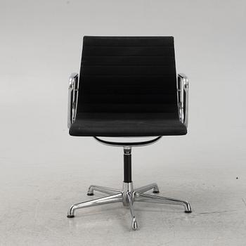 Charles & Ray Eames, karmstol, EA 108, Vitra.