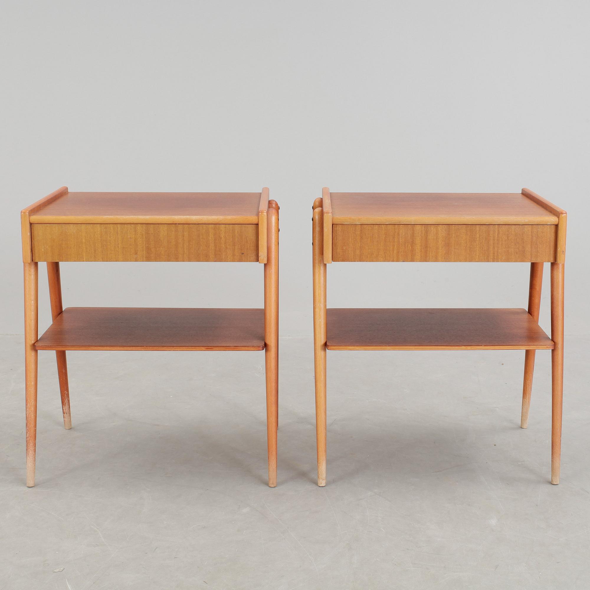 SÄNGBORD, ett par, AB Carlströms & CO Möbelfabrik, 1950/60-tal.