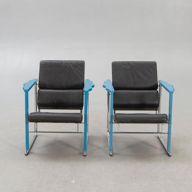 Yrjö Kukkapuro a pair of Experiment armchairs for Avarte 1980s.