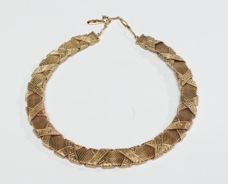 A 1959 Christian Dior necklace.